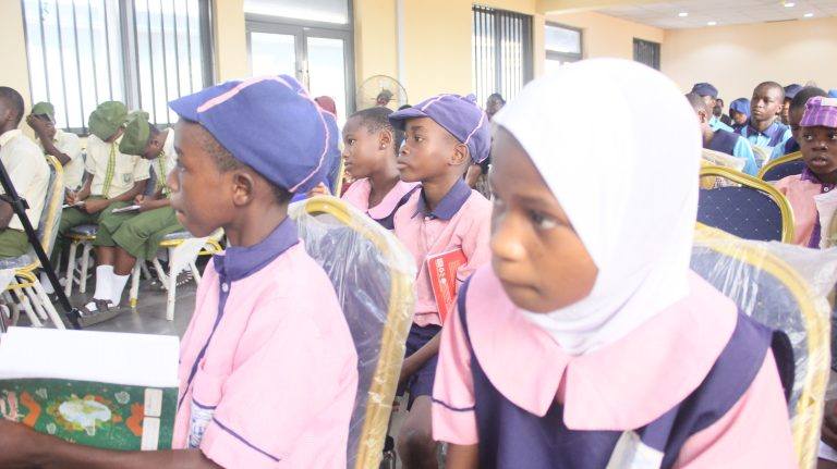 Adebusuyi Olutayo Olumadewa www.dothedreamydi.org Lagos State